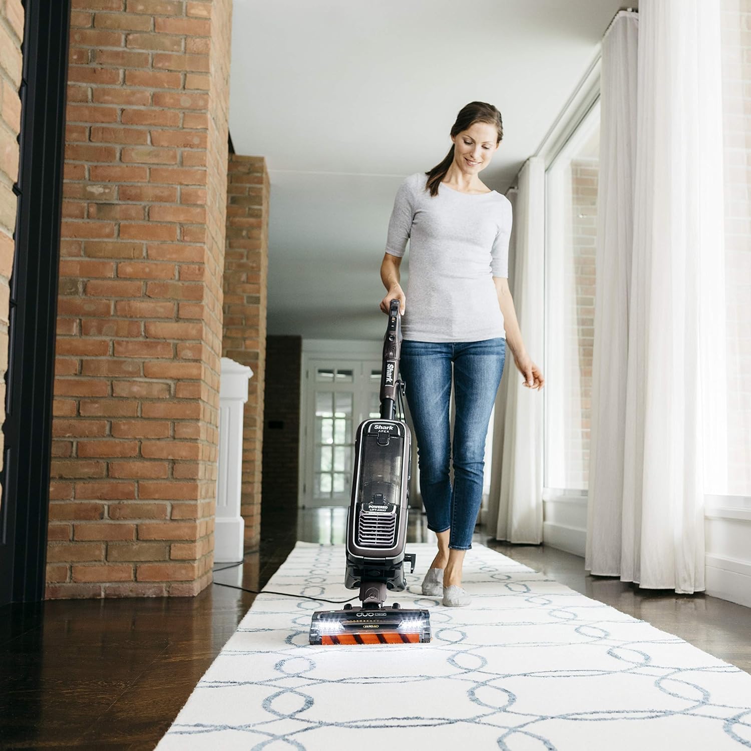 Shark AZ1002 Apex Powered Lift-Away Upright Vacuum with DuoClean - Image 8